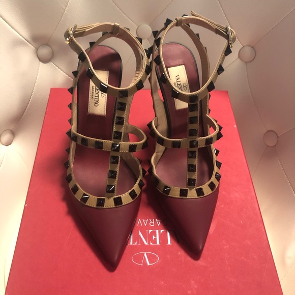 Shoes - Picture 3 of 3